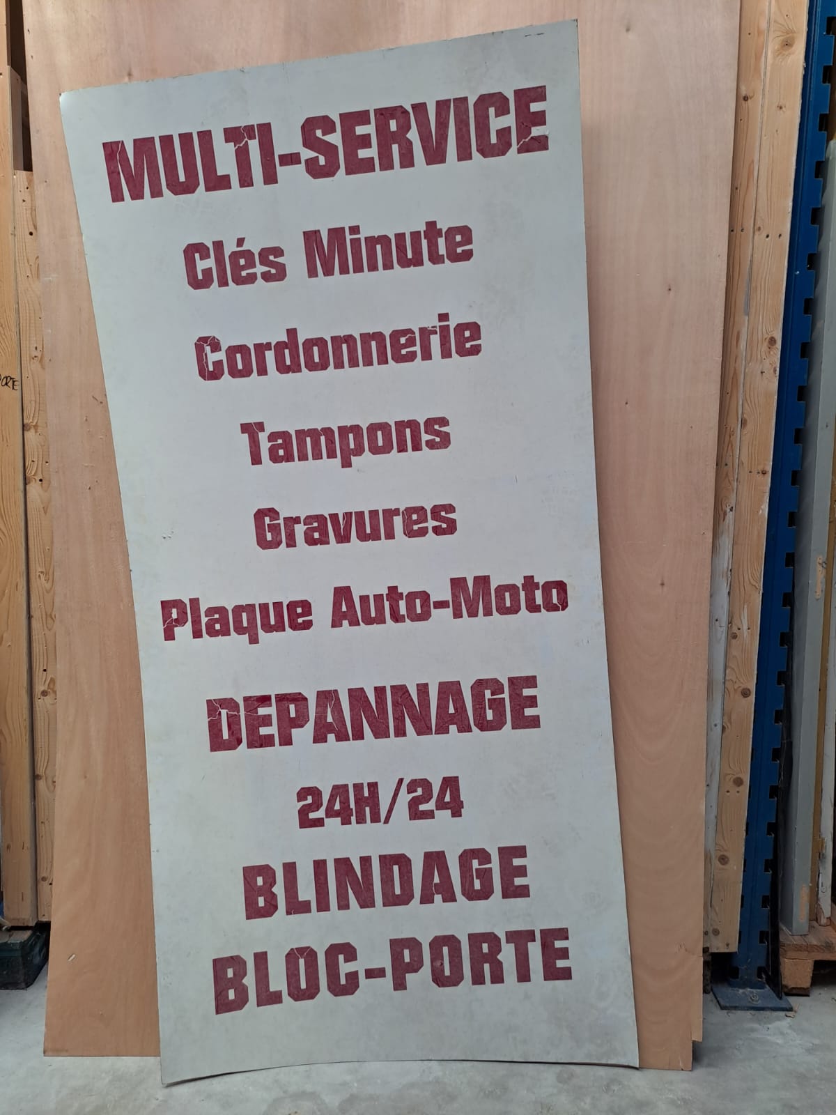 Panneau - multi-service