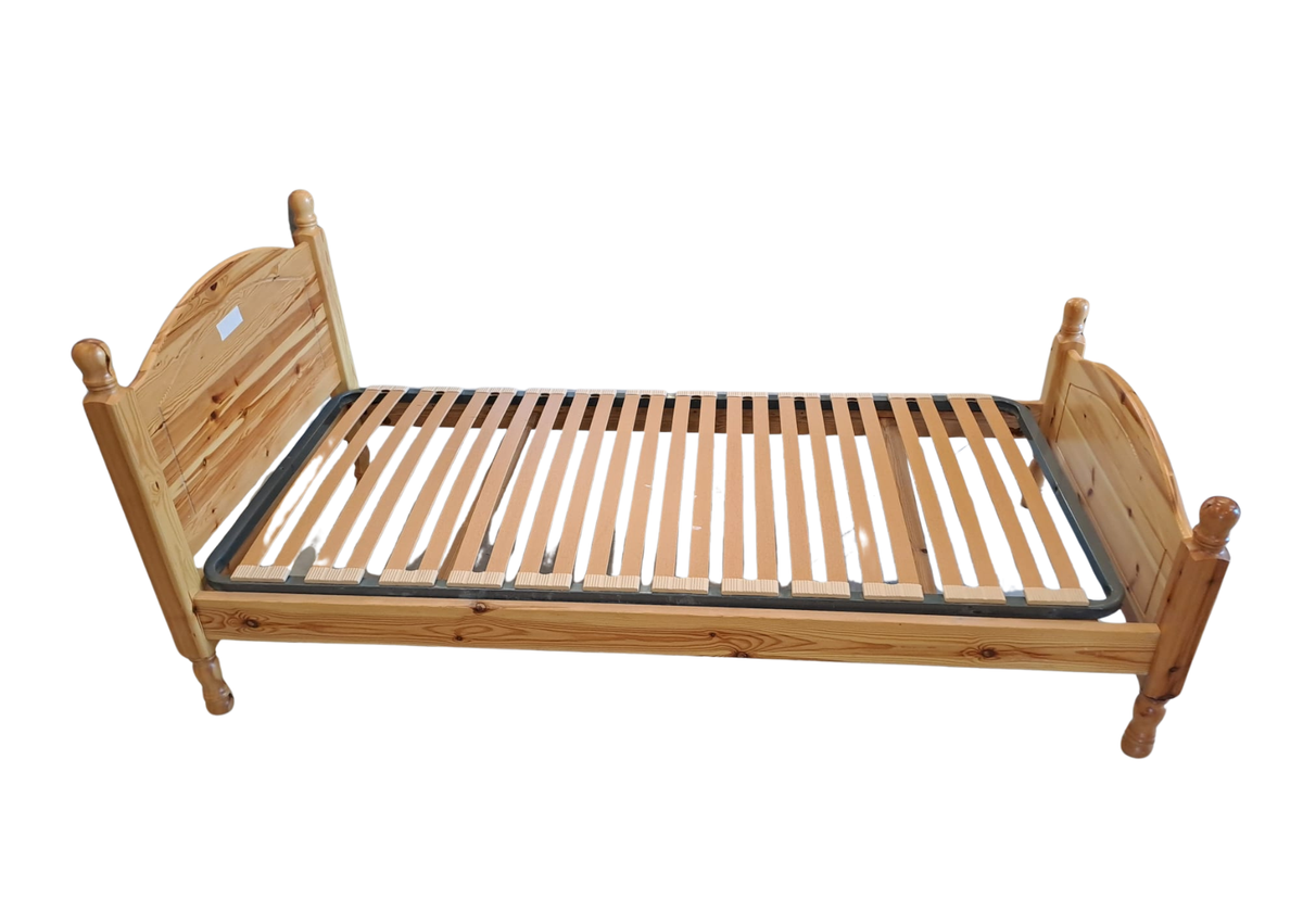 Lit une place en pin à pommeaux (L 200 × P 94 × H 90 cm)
