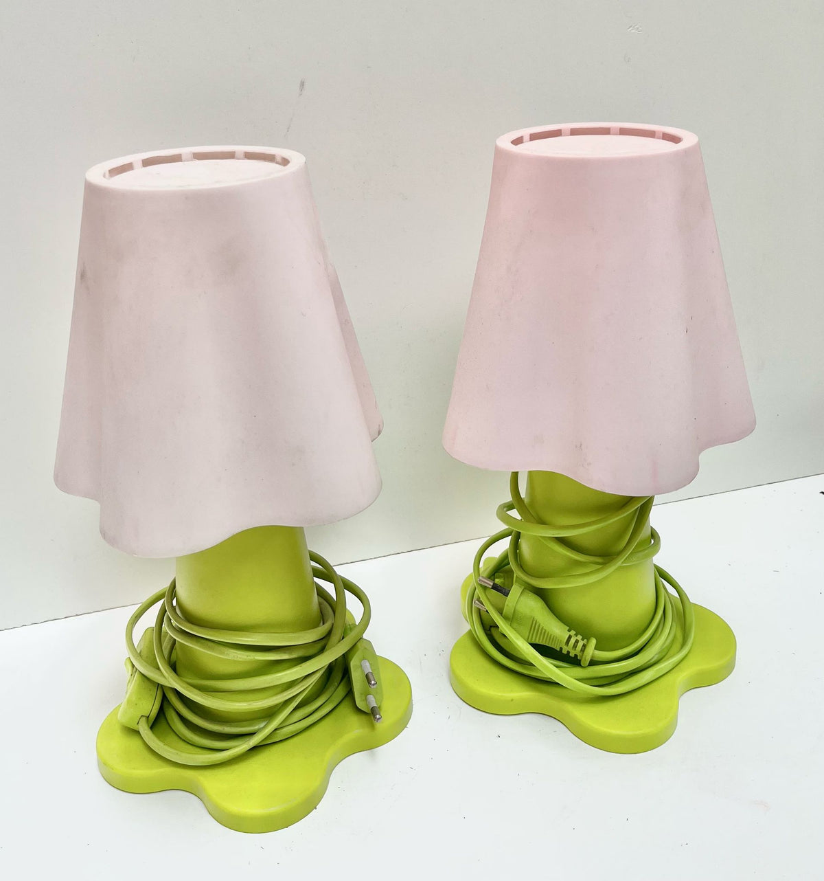 Lampe sur Pied - Plastique