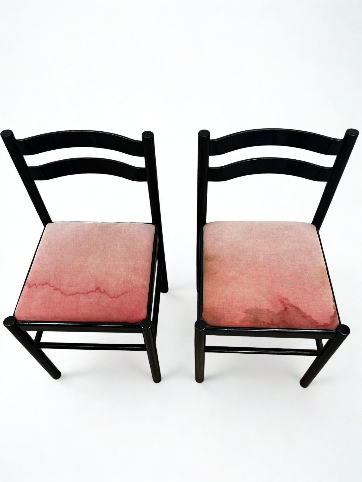 2 chaises bois - assise tissus