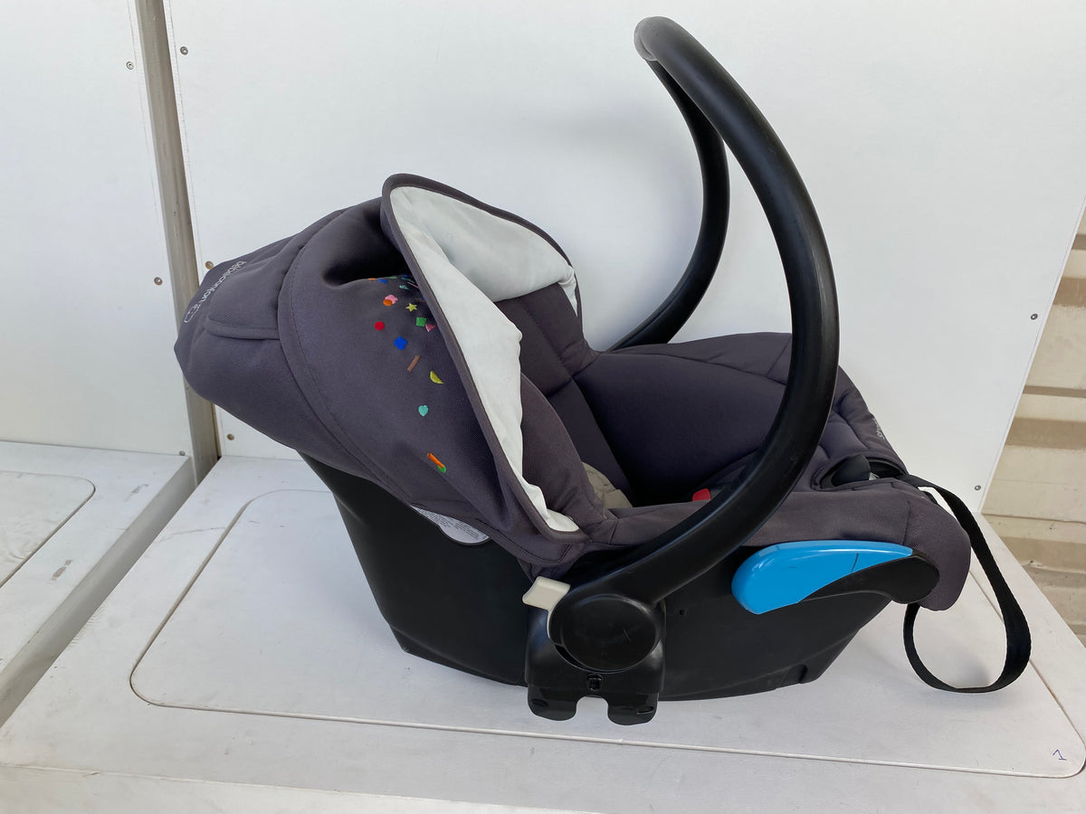 Lot Cosy bébé auto