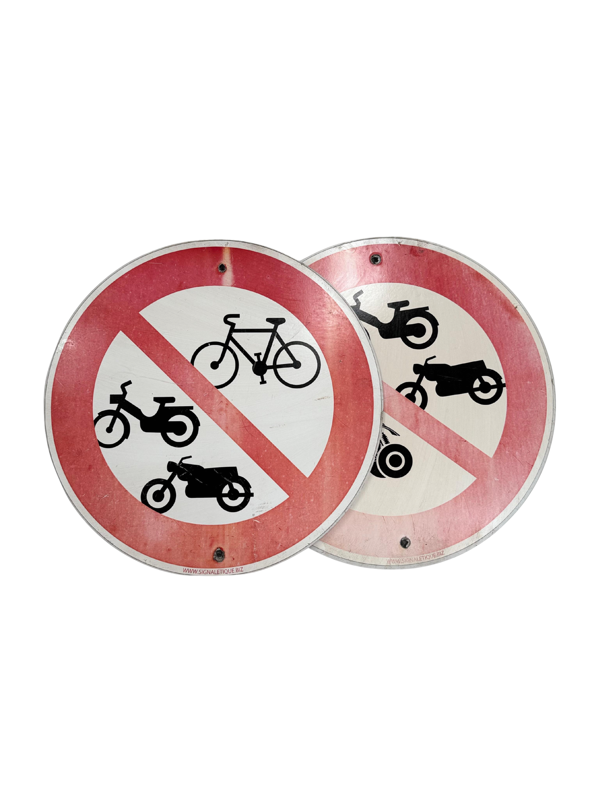 Panneau Interdit aux 2 roues