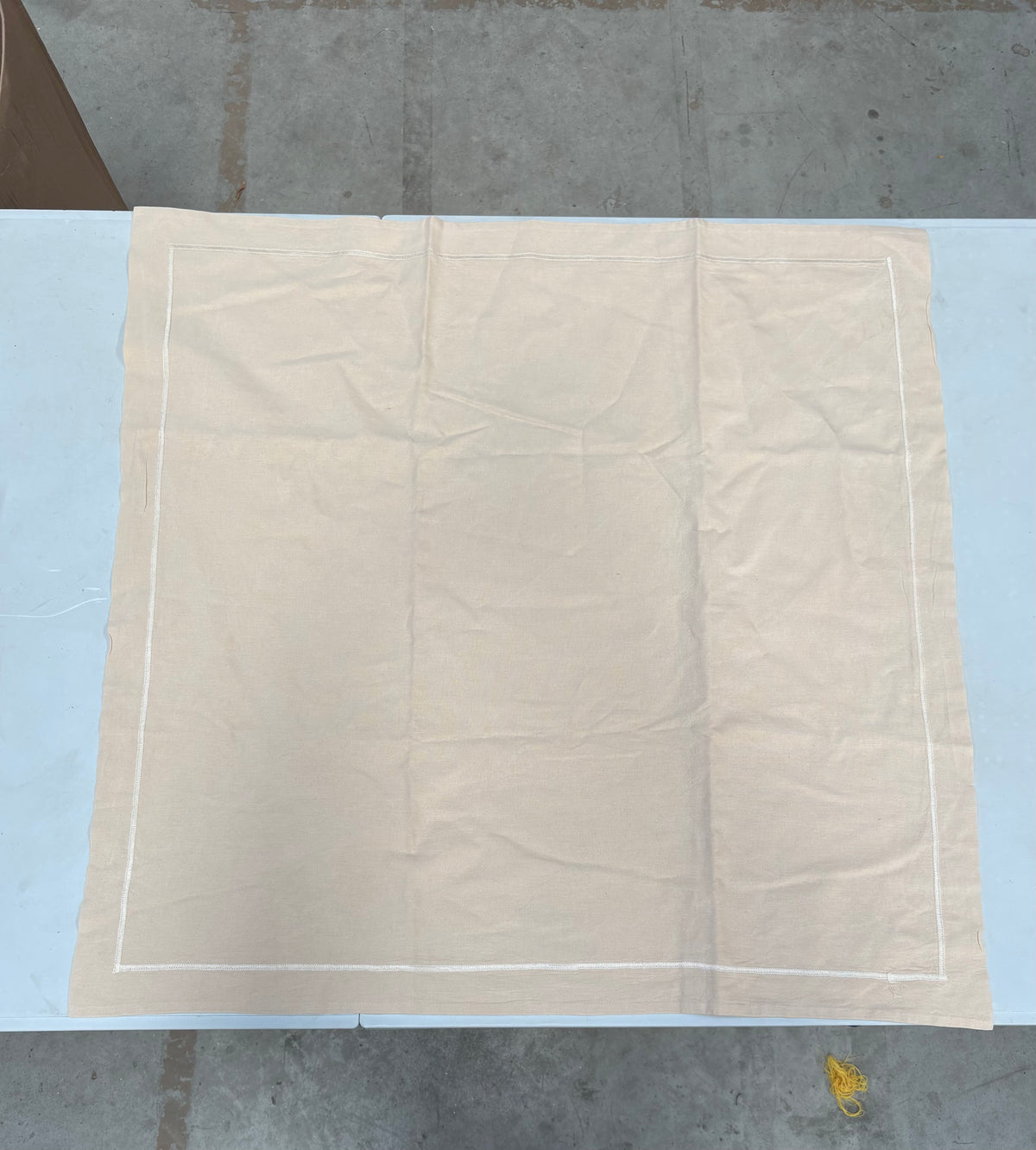 Taies d'oreiller carrée beige