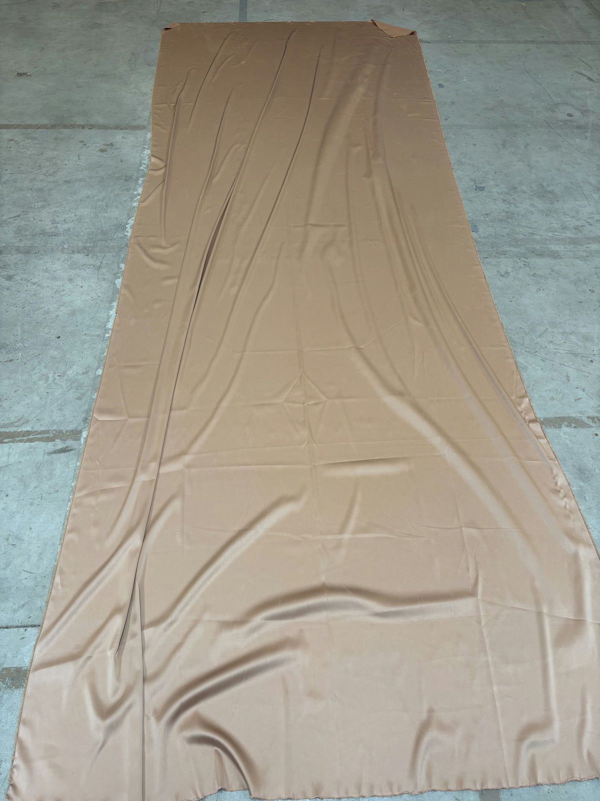 Tissu rose pâle satiné