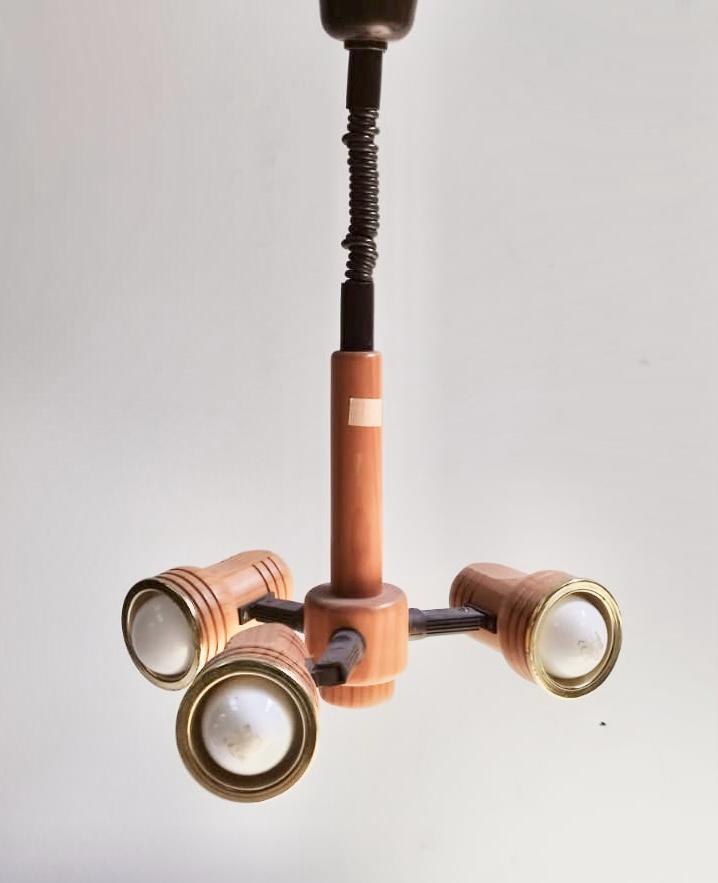 Lustre en bois