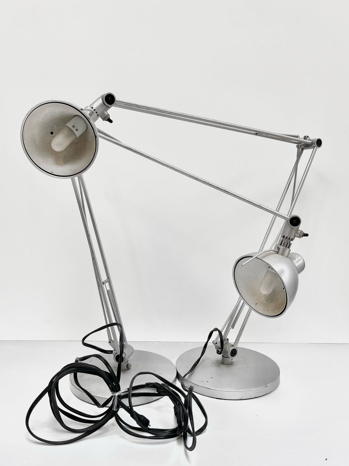 Lampe de bureau gris
