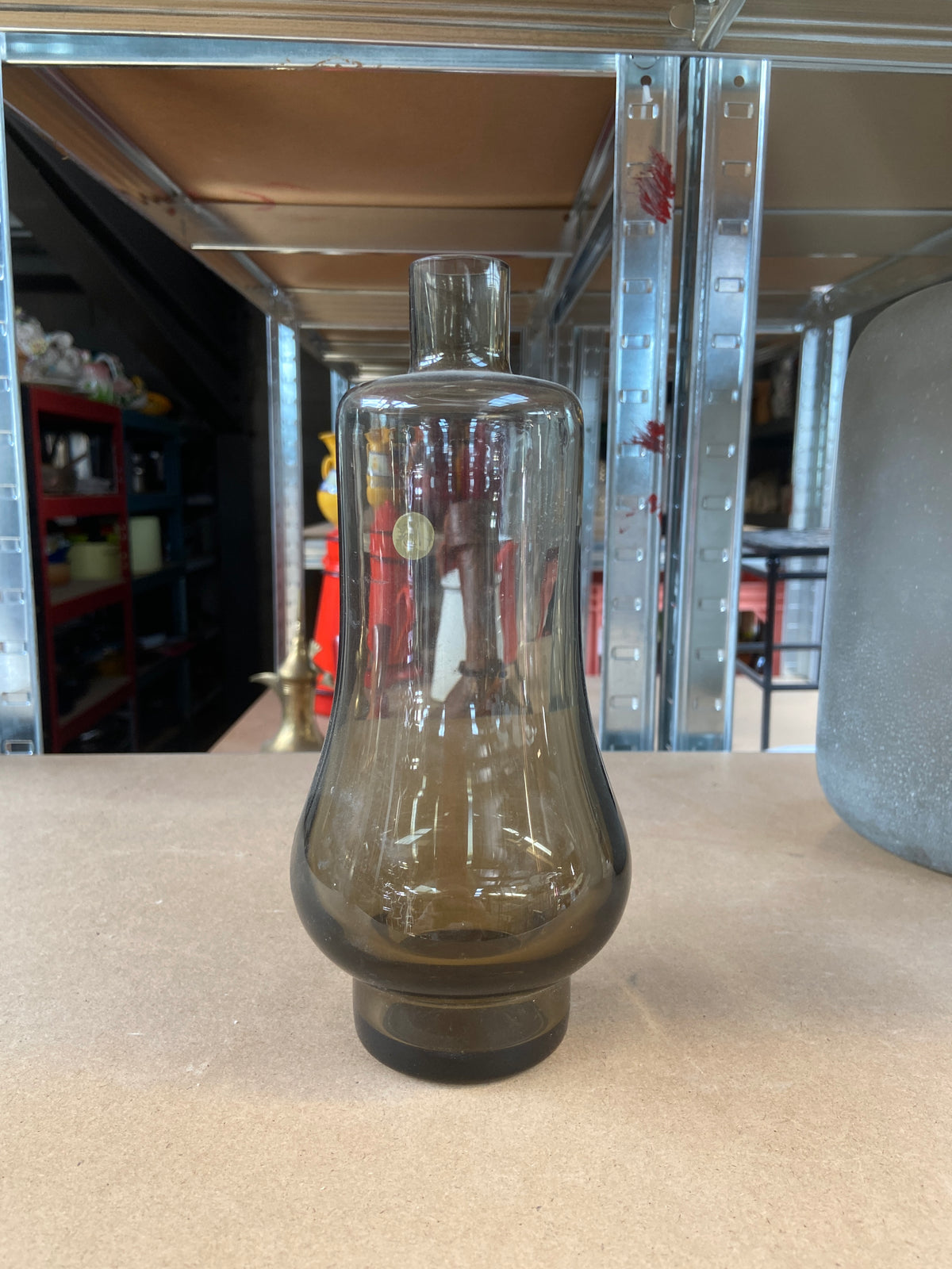 Vase verre fumé poire