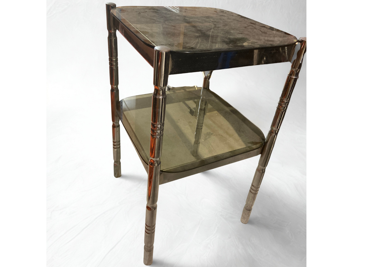 Table de chevet - argenté et verre