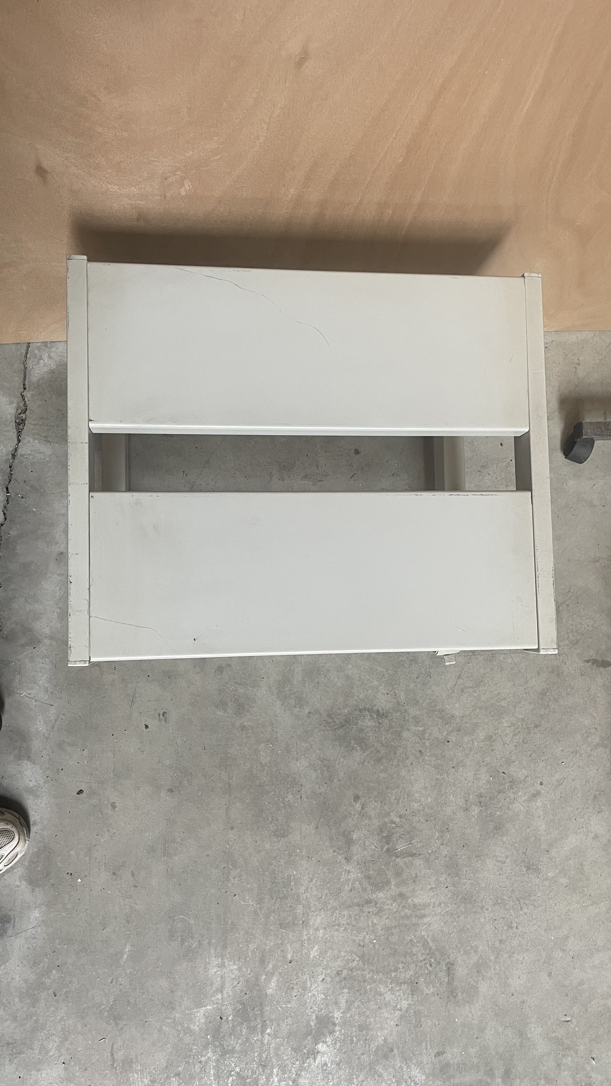 Petite table à roulette - Métalique