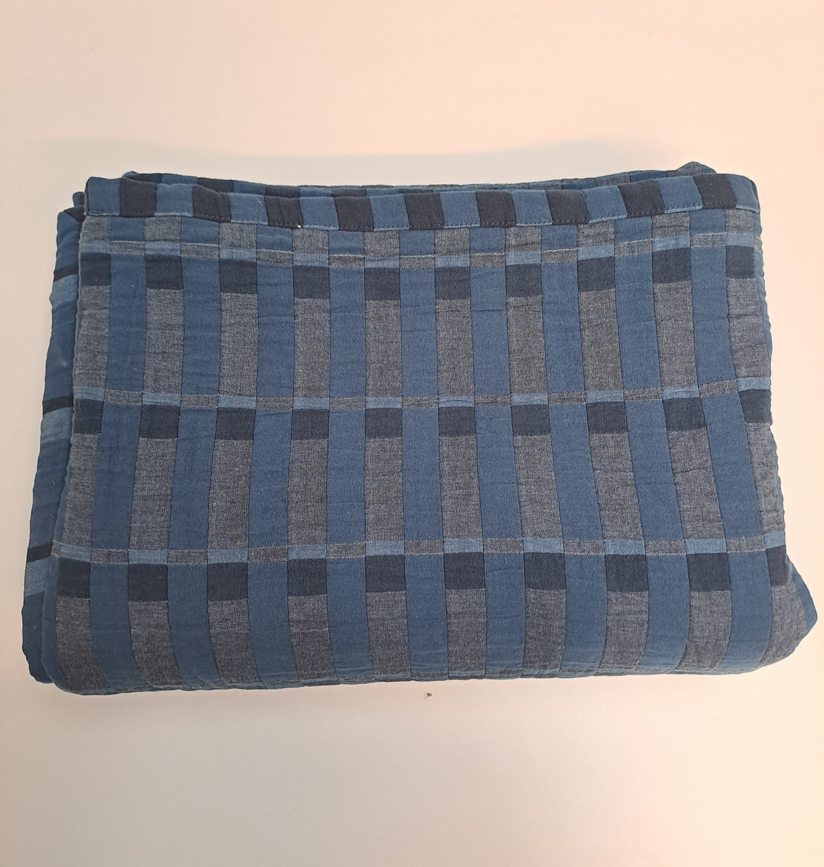 Couverture canapé bleu