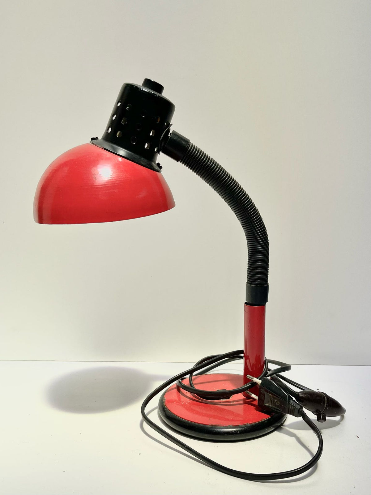 Lampe de bureau rouge