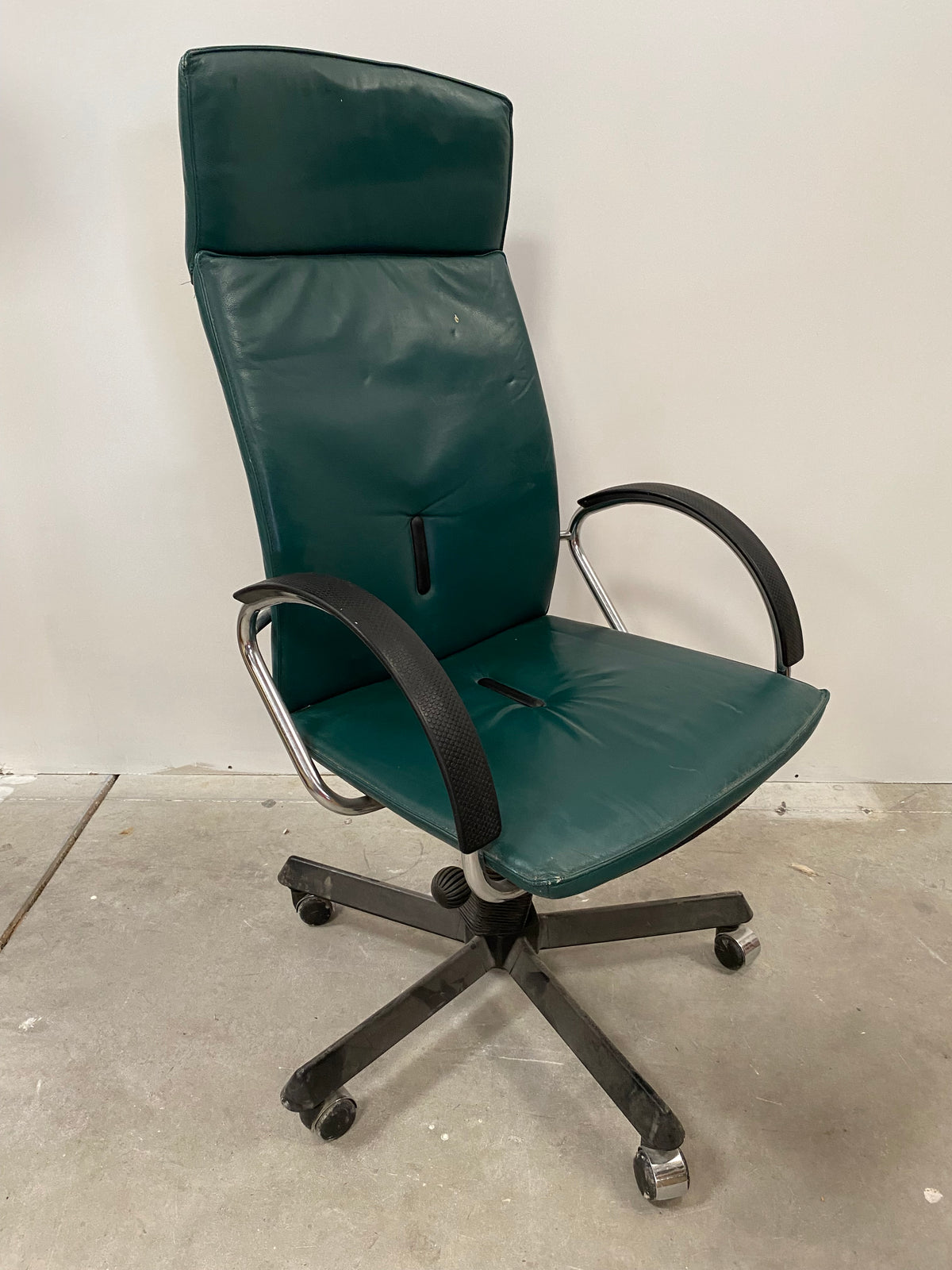 Chaise roulante de bureau verte