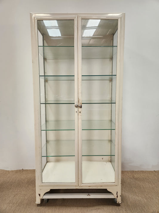 Vitrine sur roulette ( manque une vitre )