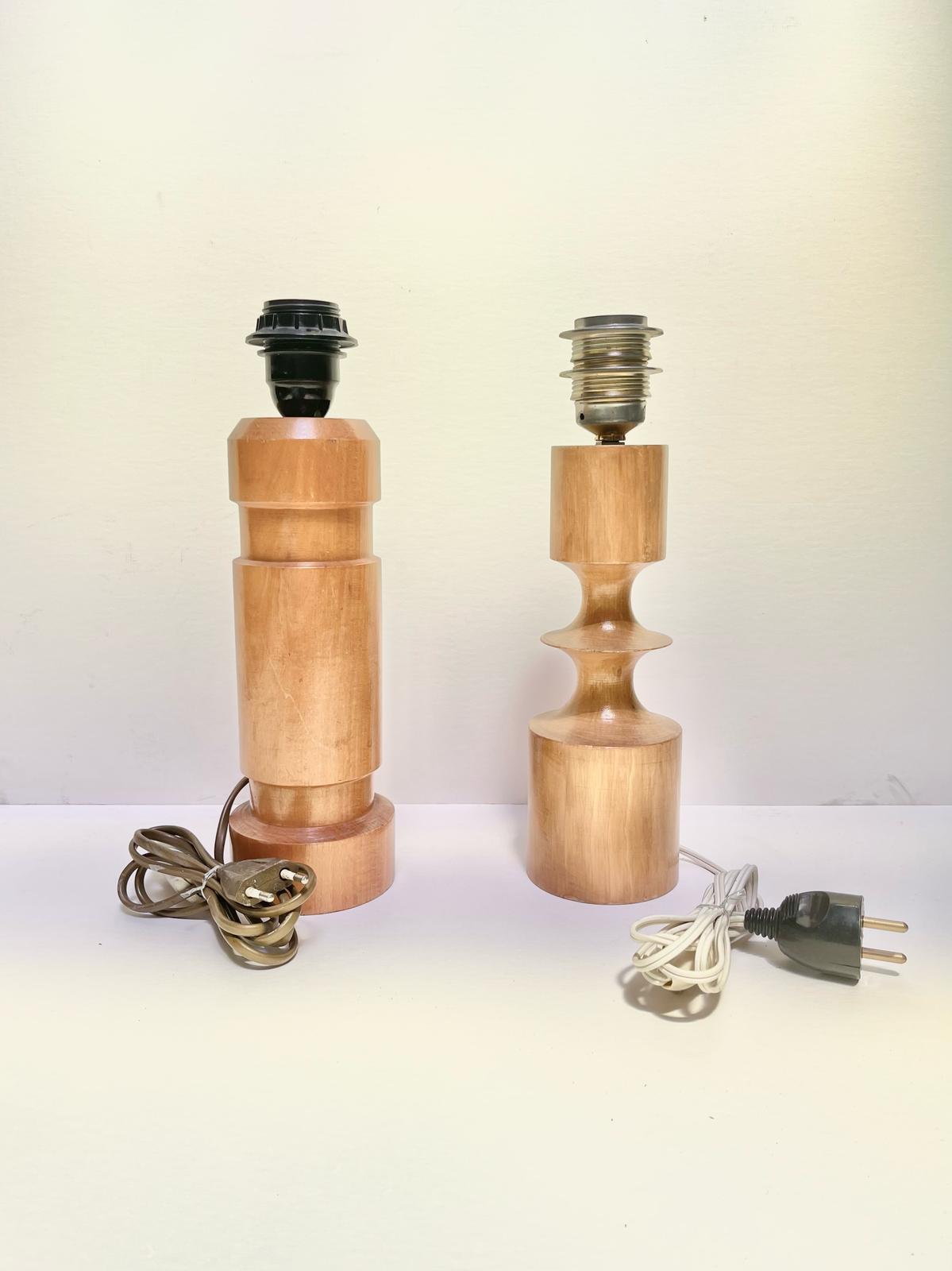 Pied de lampe en bois
