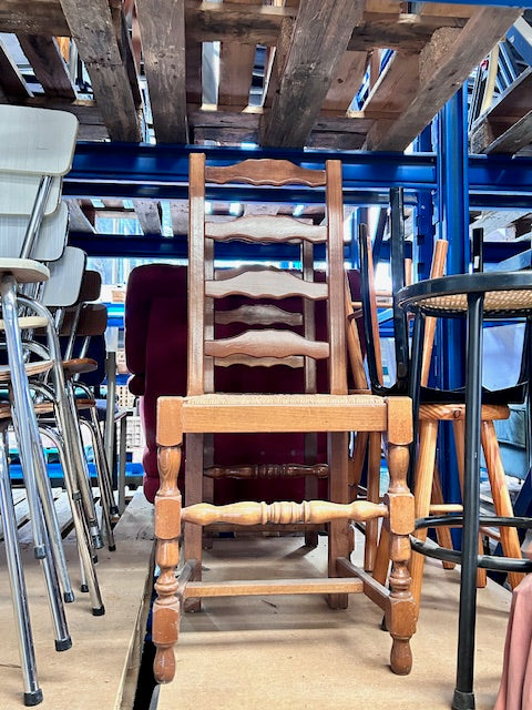 Chaise en bois
