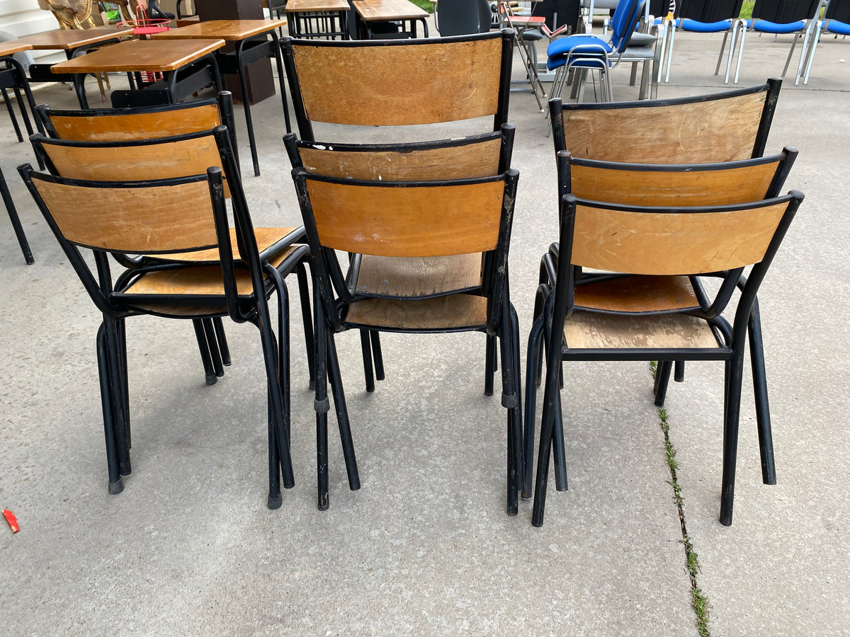 Ensemble table écoliers et chaises