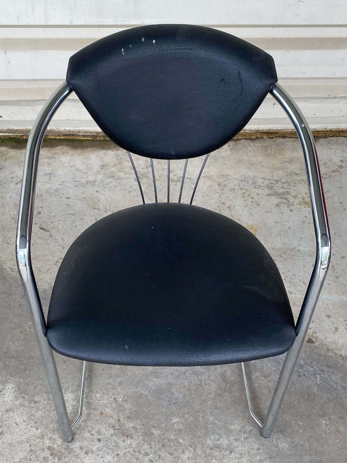 Chaise fauteuil cuir / acier