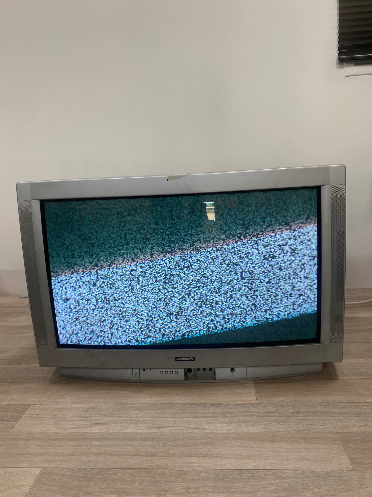 TV - catho - Gris - Grandin