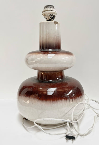 Lampe en céramique blanche et marron