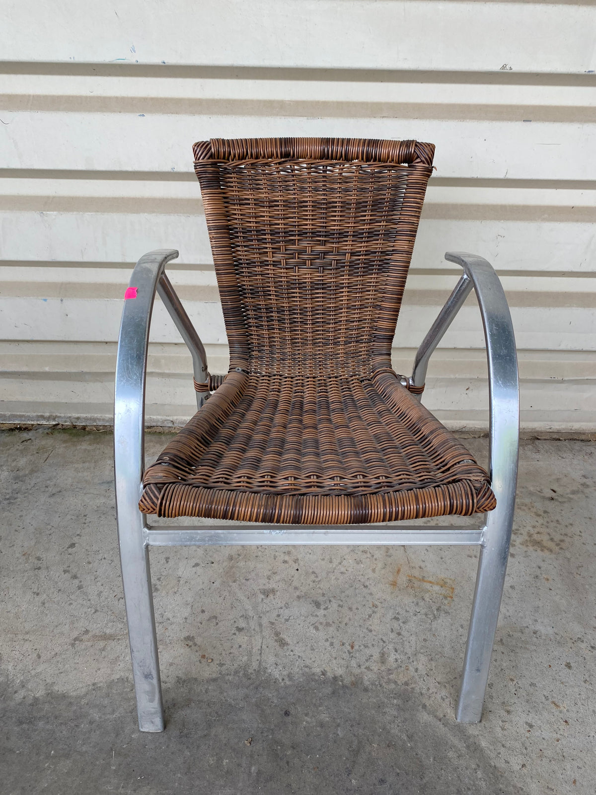 Chaise d'extérieur en fer