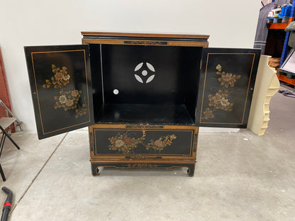 Buffet en bois asiatique