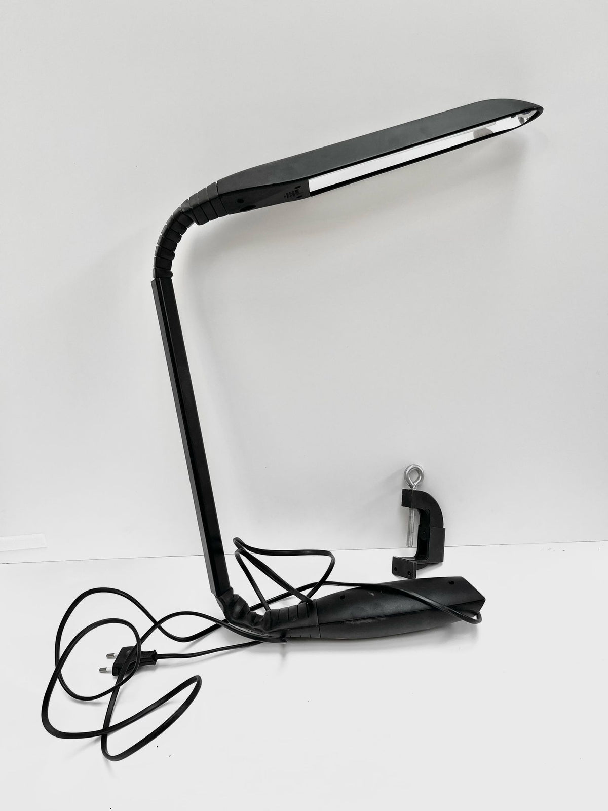 Lampe de bureau noire