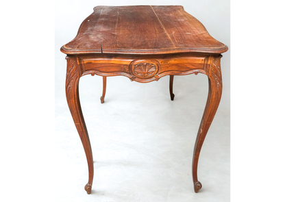 Table d'appoint style Louis XV