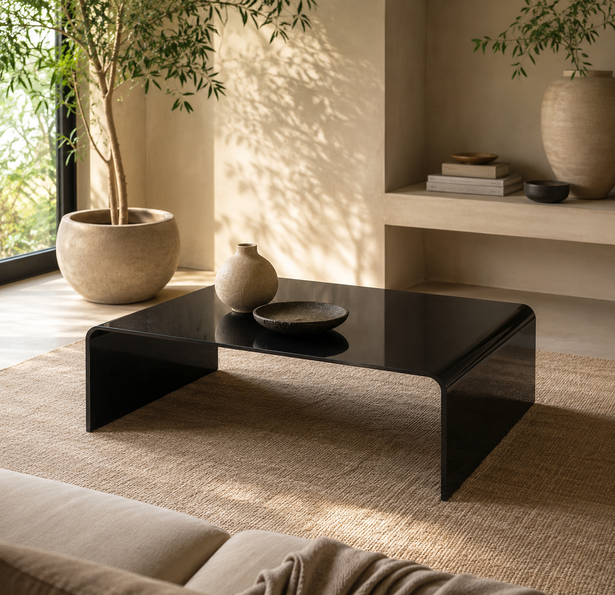 Table basse waterfall en bois laqué noir