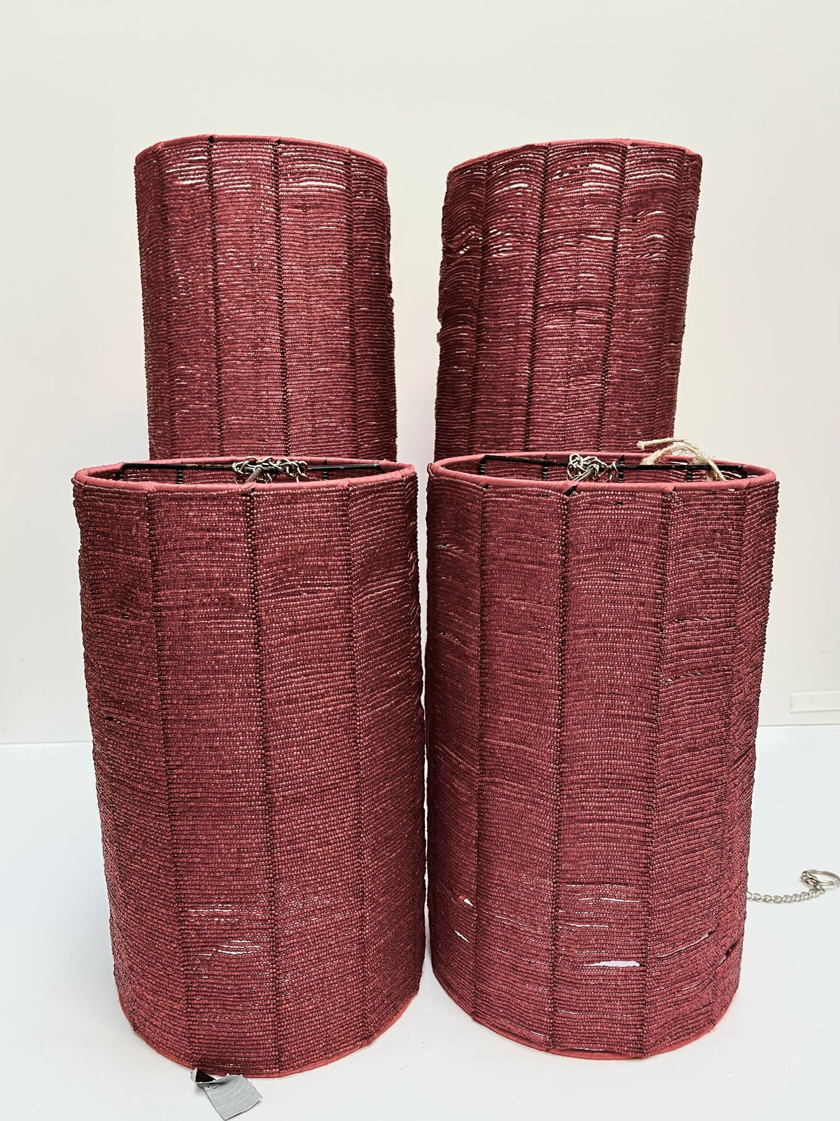 Suspension rouge perle