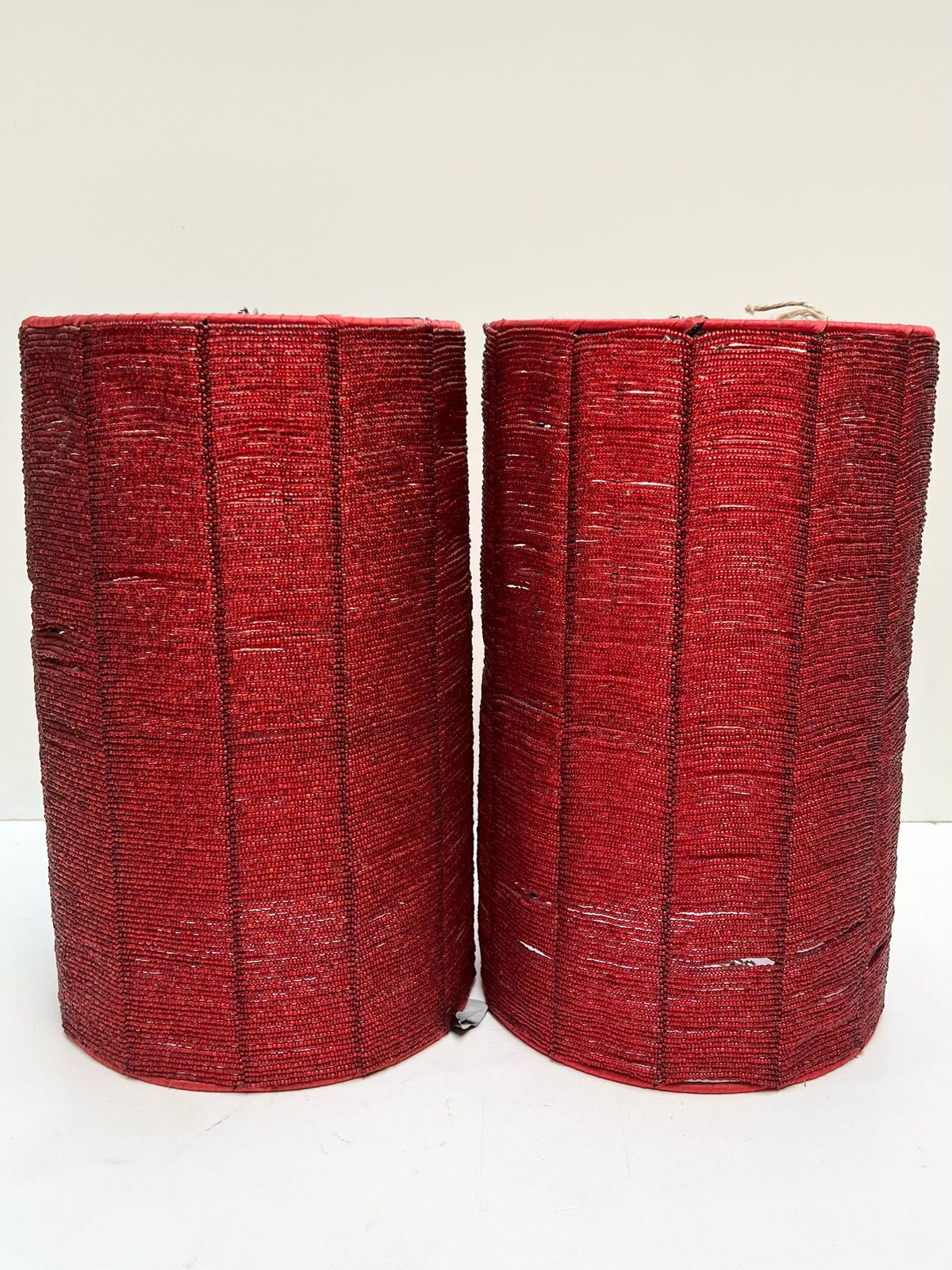 Suspension rouge perle