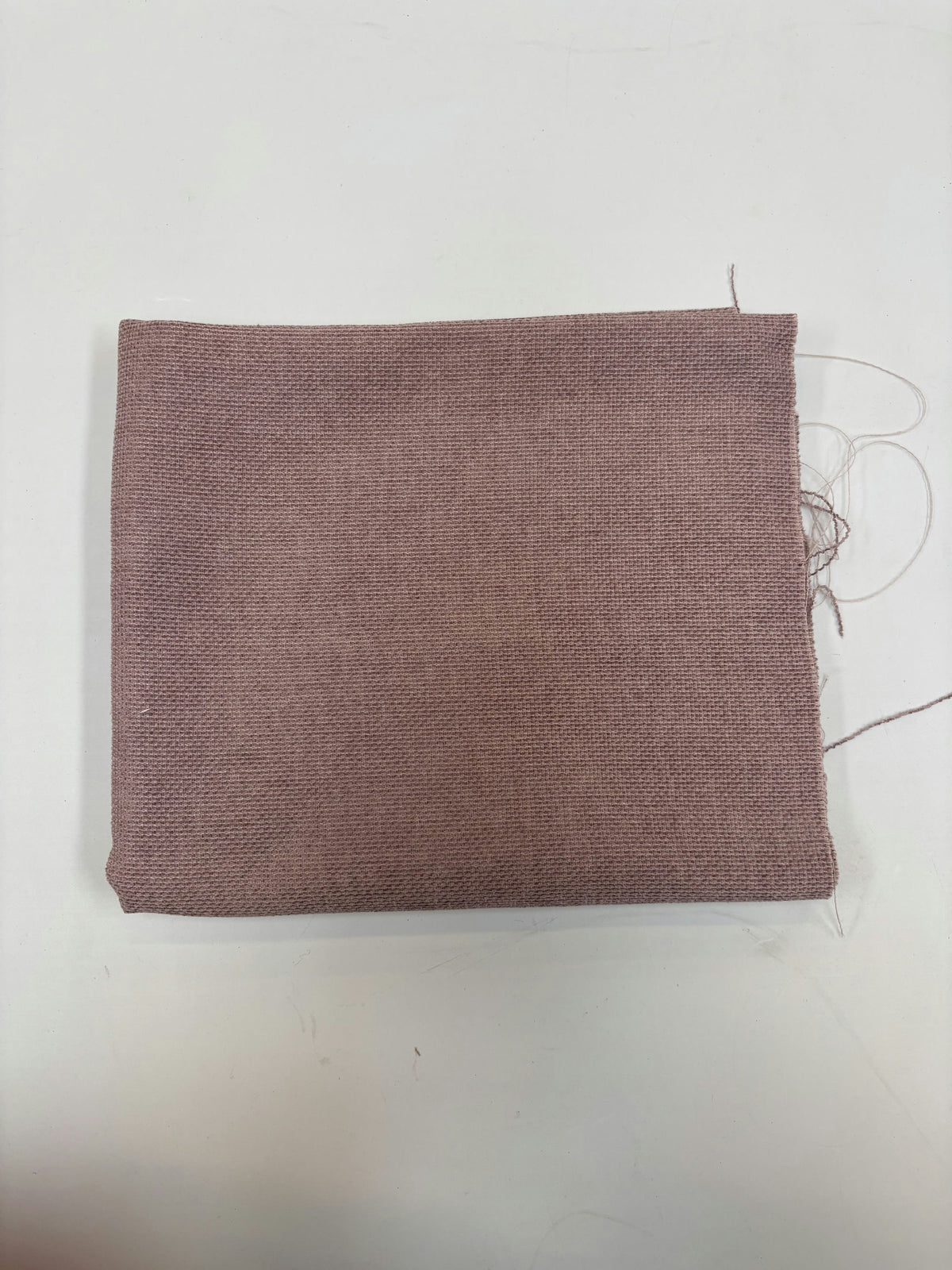 Petits tissus colorés et à motifs