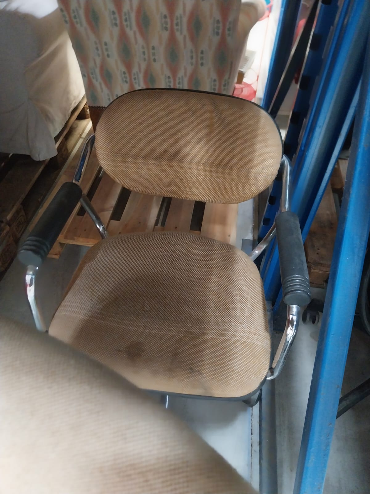 Chaise roulante de bureau