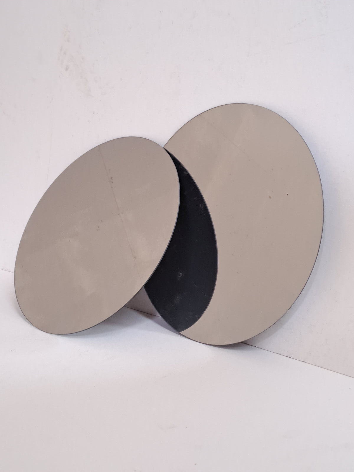 Miroir rond sans encadrement