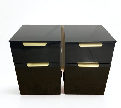 Paire de tables de chevet noires laquées à tiroirs
