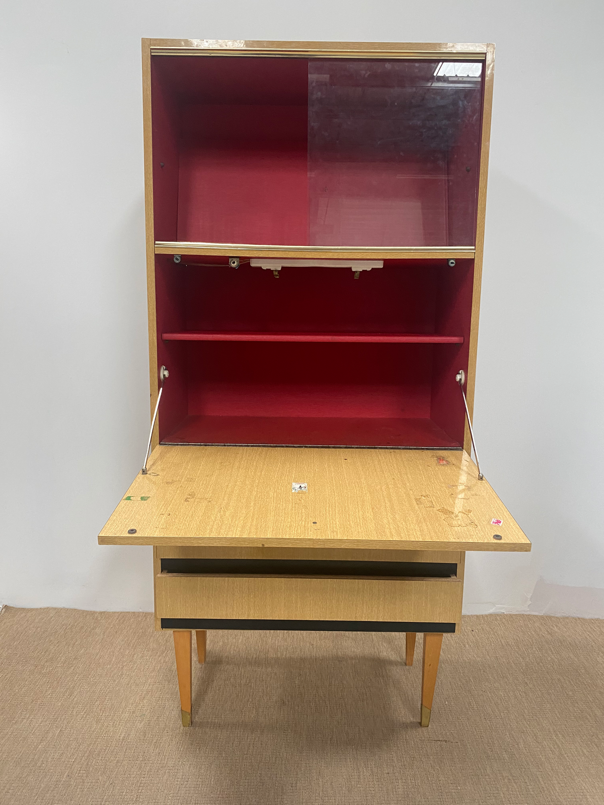 Secrétaire en bois clair à vitrine (L 80 × P 39 × H 174 cm)