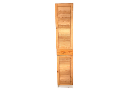 Colonne de salle de bain en pin à portes persiennes