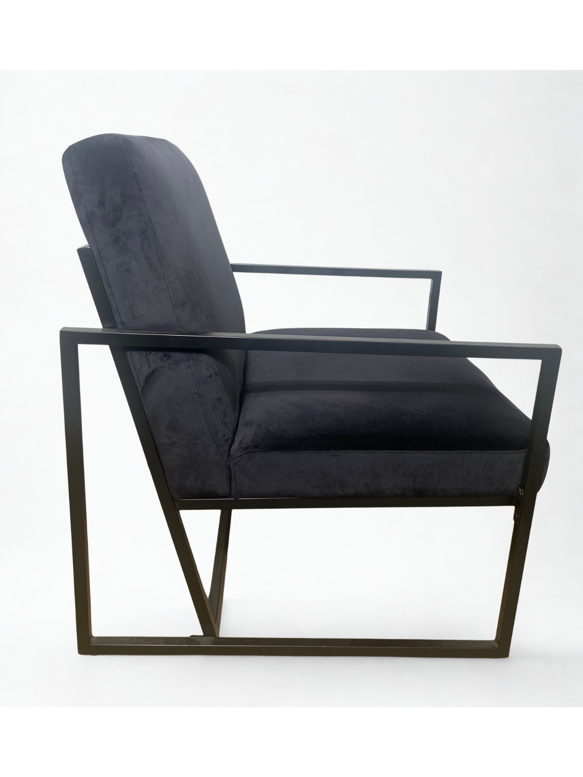 Fauteuil en tissu noir à structure en métal