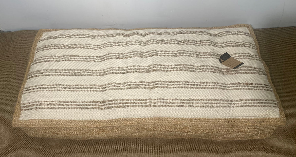 Coussin de palette à rayures beige et écru (L 120 × P 60 × H 15 cm)
