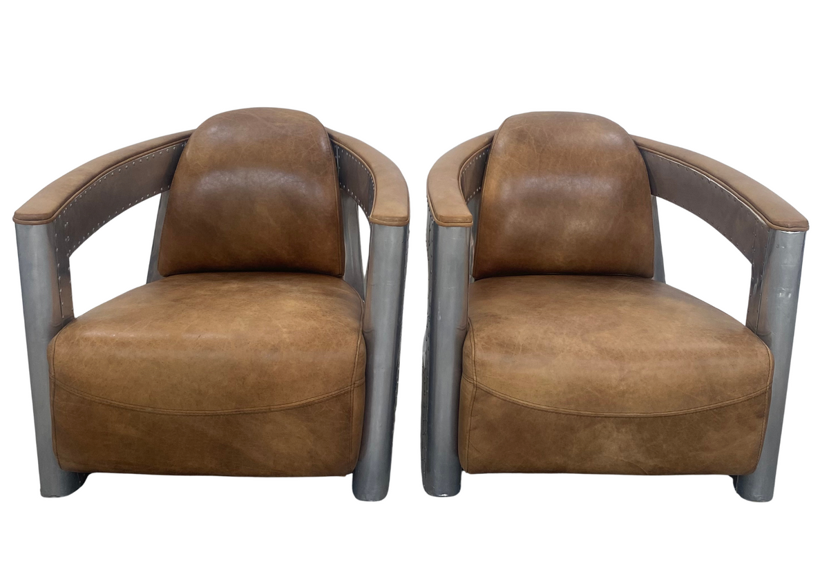 Fauteuil aviateur en cuir et aluminium (L 75 × P 90 × H 72 cm)