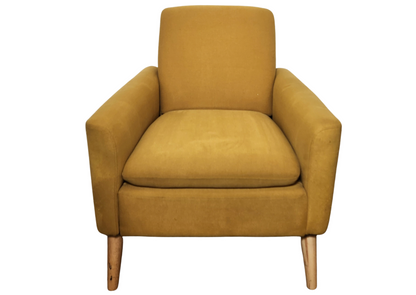 Fauteuil en tissu jaune moutarde sur pieds en bois
