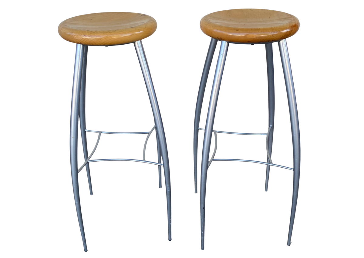 Paire de tabourets de bar en bois et métal gris
