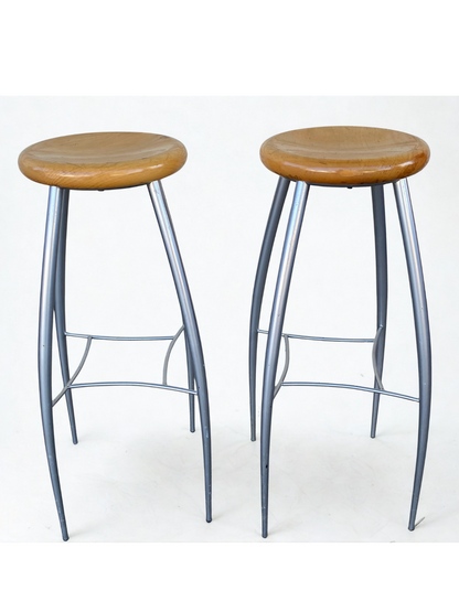 Paire de tabourets de bar en bois et métal gris