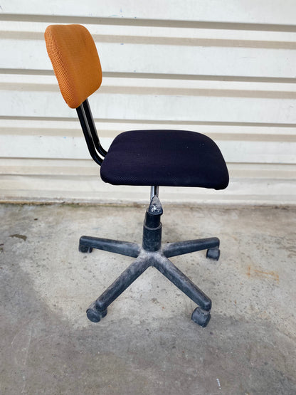 Chaise de bureau vintage à roulettes noire et marron