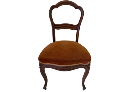 Chaise de style Louis-Philippe en bois et velours marron