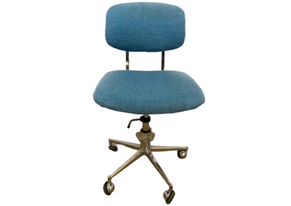 Chaise de bureau vintage à roulettes en tissu bleu