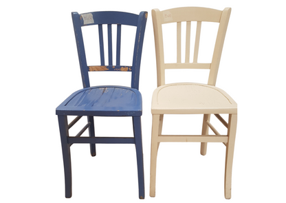 Paire de chaises bistrot en bois peint bleu et crème