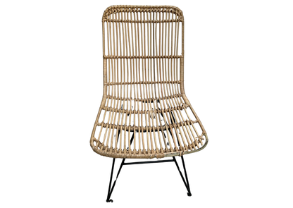 Chaise en rotin naturel tressé sur pieds en métal noir
