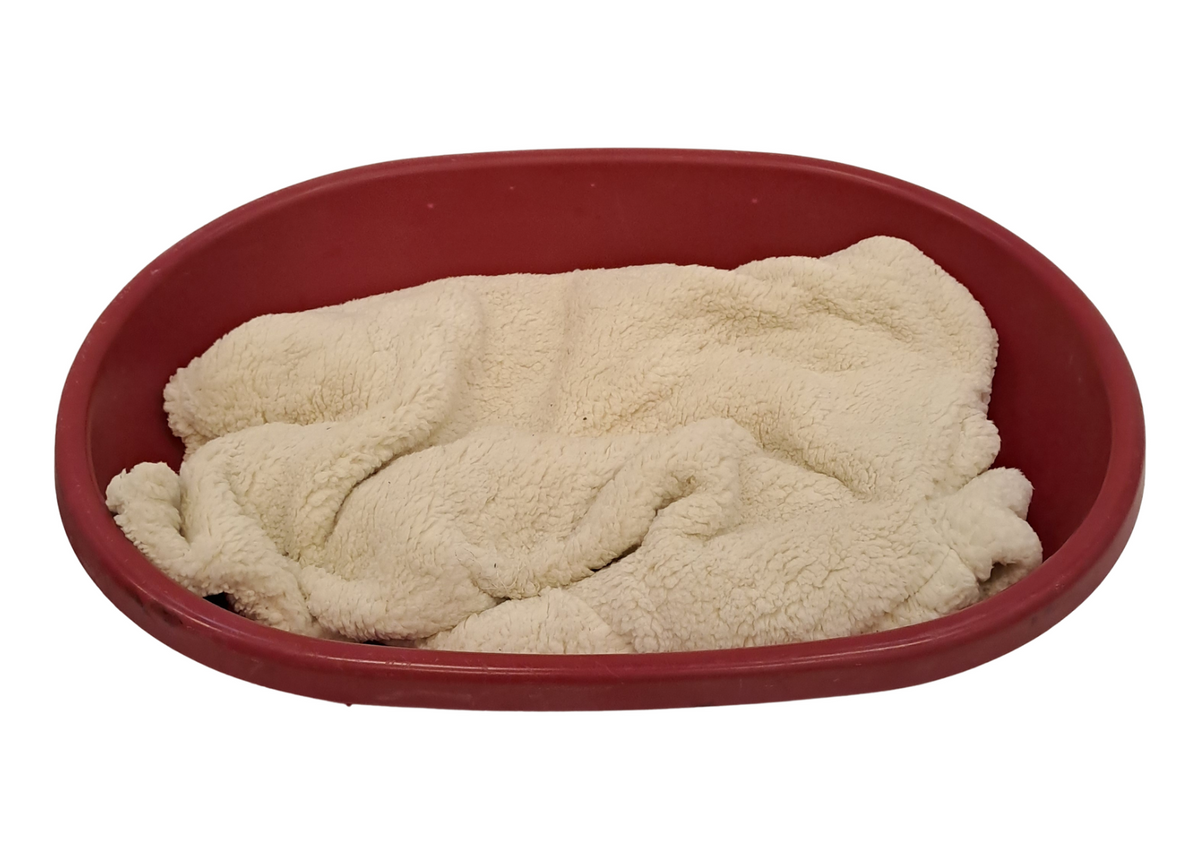 Panier pour chien bordeaux avec plaid