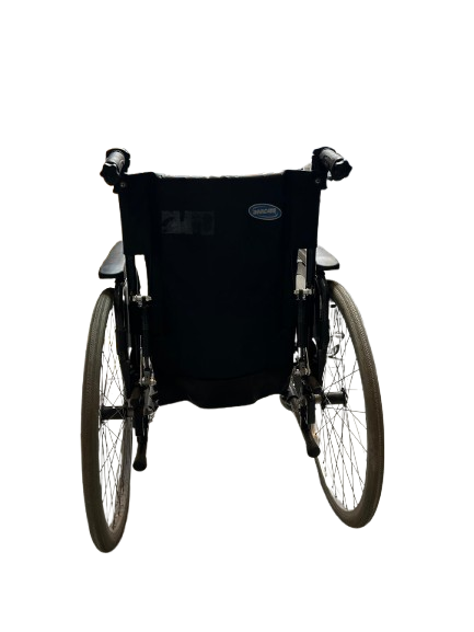 Fauteuil roulant noir