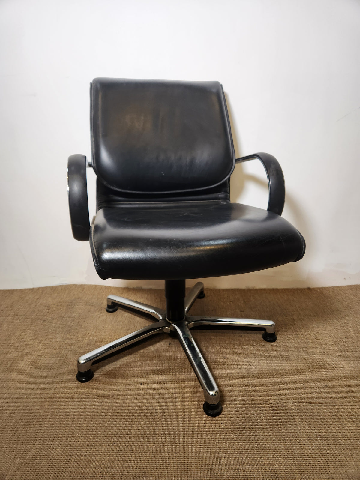 Chaise de bureau cuir noir